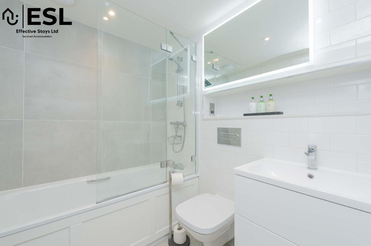 2 Bedroom Church Apartment 5 Mins To Town Centre - Free Parking ชรูว์สเบอรี ภายนอก รูปภาพ